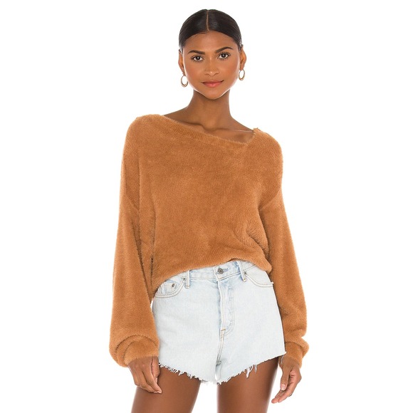 NWT‎ FREE PEOPLE Sz L STAR SIGN PULLOVER FUZZY OFF SHOULDER PLUSH SWEATER - Picture 1 of 6